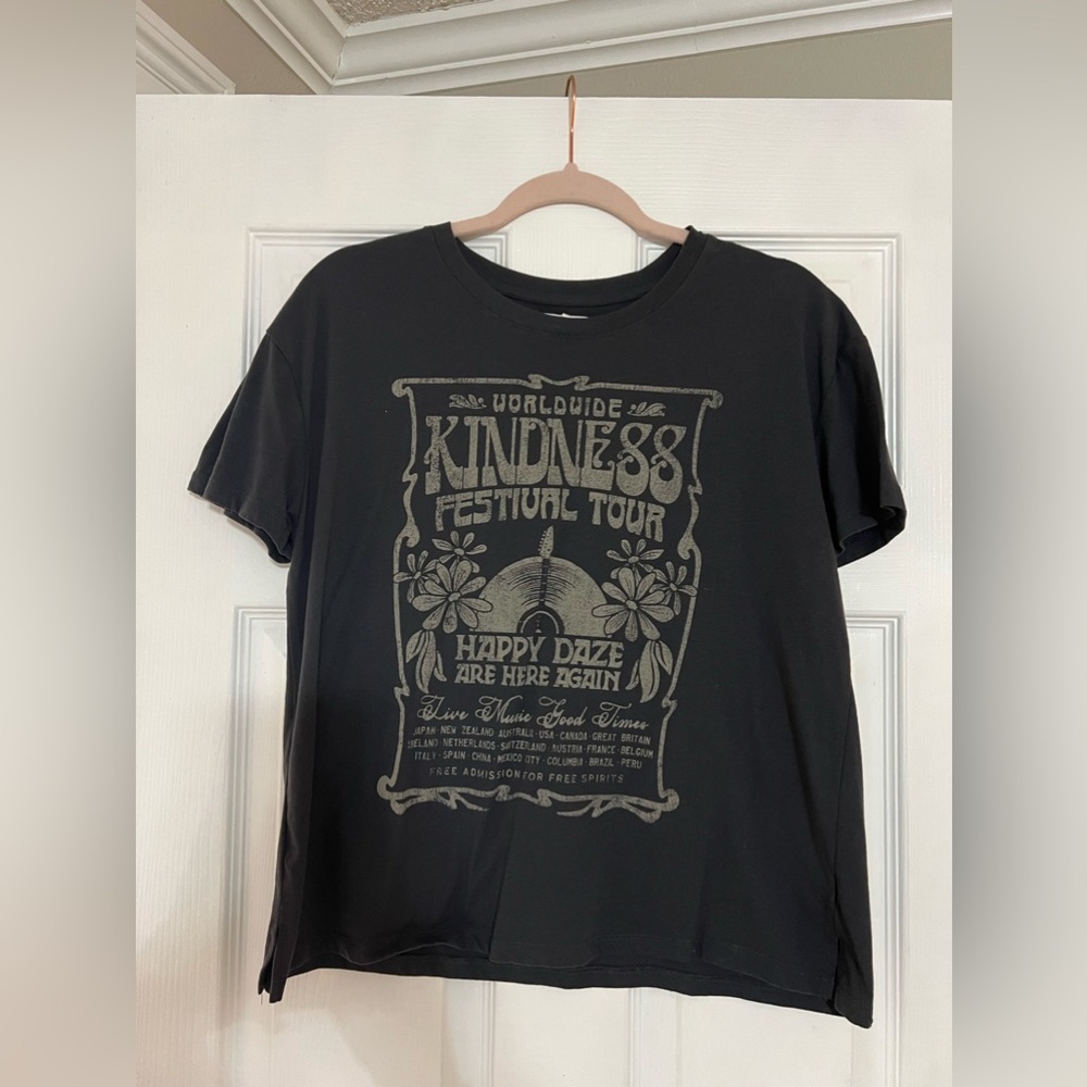 Maurcies Tee Shirt